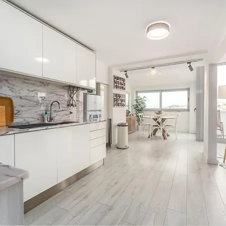 Sunny In Bica By Lisbeyond * Lisboa