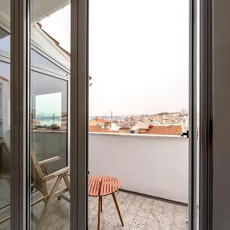 The Panorama - Bica Skyline Views By Lisbeyond * Lisboa