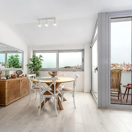 Sunny In Bica By Lisbeyond *